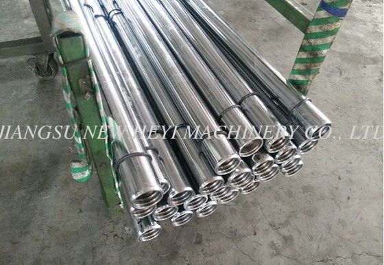 คุณภาพ 42CrMo4, 40Cr แท่งชุบโครเมี่ยมแข็งพร้อมตัวเหนี่ยวนำแข็งสำหรับกระบอกสูบ โรงงาน