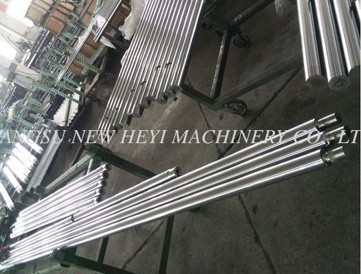 คุณภาพ Chrome Plating Induction Hardened Steel Rod / Hardened Shafts โรงงาน