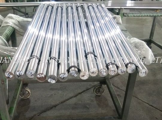 গুণ ST52 Cold Drawn Hydraulic Cylinder Rod / Piston Rod Ground কারখানা