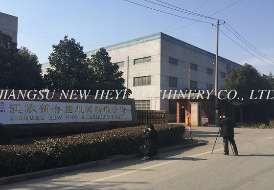 गुणवत्ता हाइड्रोलिक सिलेंडर, टेम्पर्ड छड़ी के लिए CK45 हार्ड क्रोम मढ़वाया रॉड कारखाना