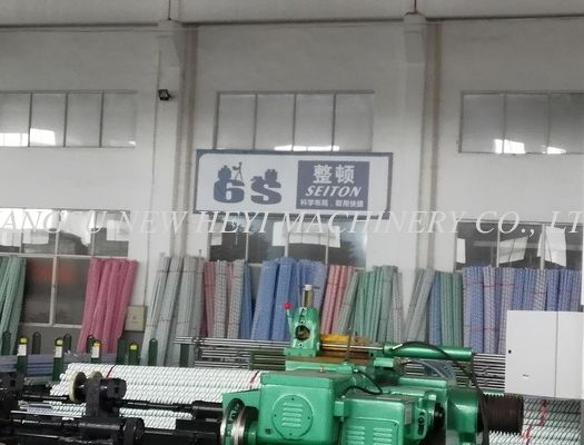 chất lượng CK45, 42CrMo4 Chrome Piston Rod Với 20-30 Micron cho xi lanh thủy lực nhà máy